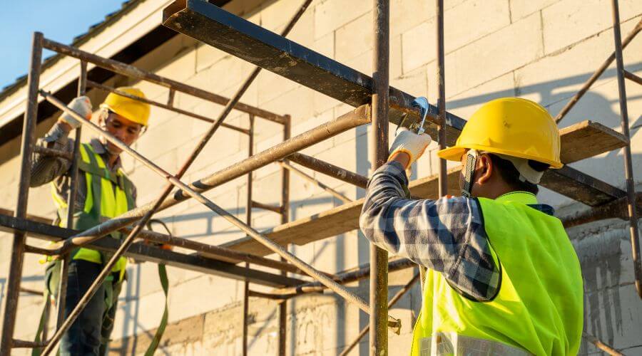 Professional gutter cleaning in Wildwood, NJ